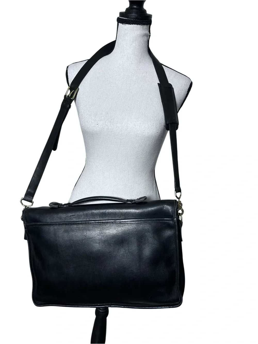 Vintage 1997 Coach 5285 Black Leather Messenger Briefcase Laptop Bag USA